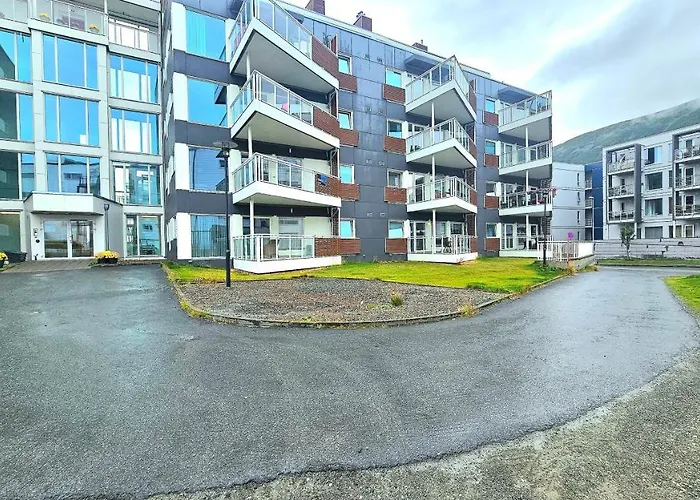 Very Cozy And Central Near The City Centre شقة